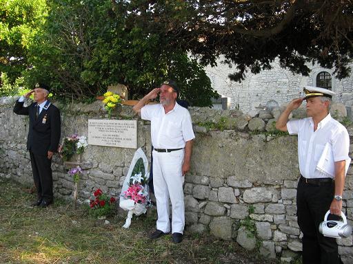 Suona il silenzio. saluto militare ai caduti